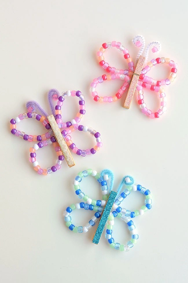Fun and adorable spring and summer butterfly crafts for kids, preschoolers and toddlers