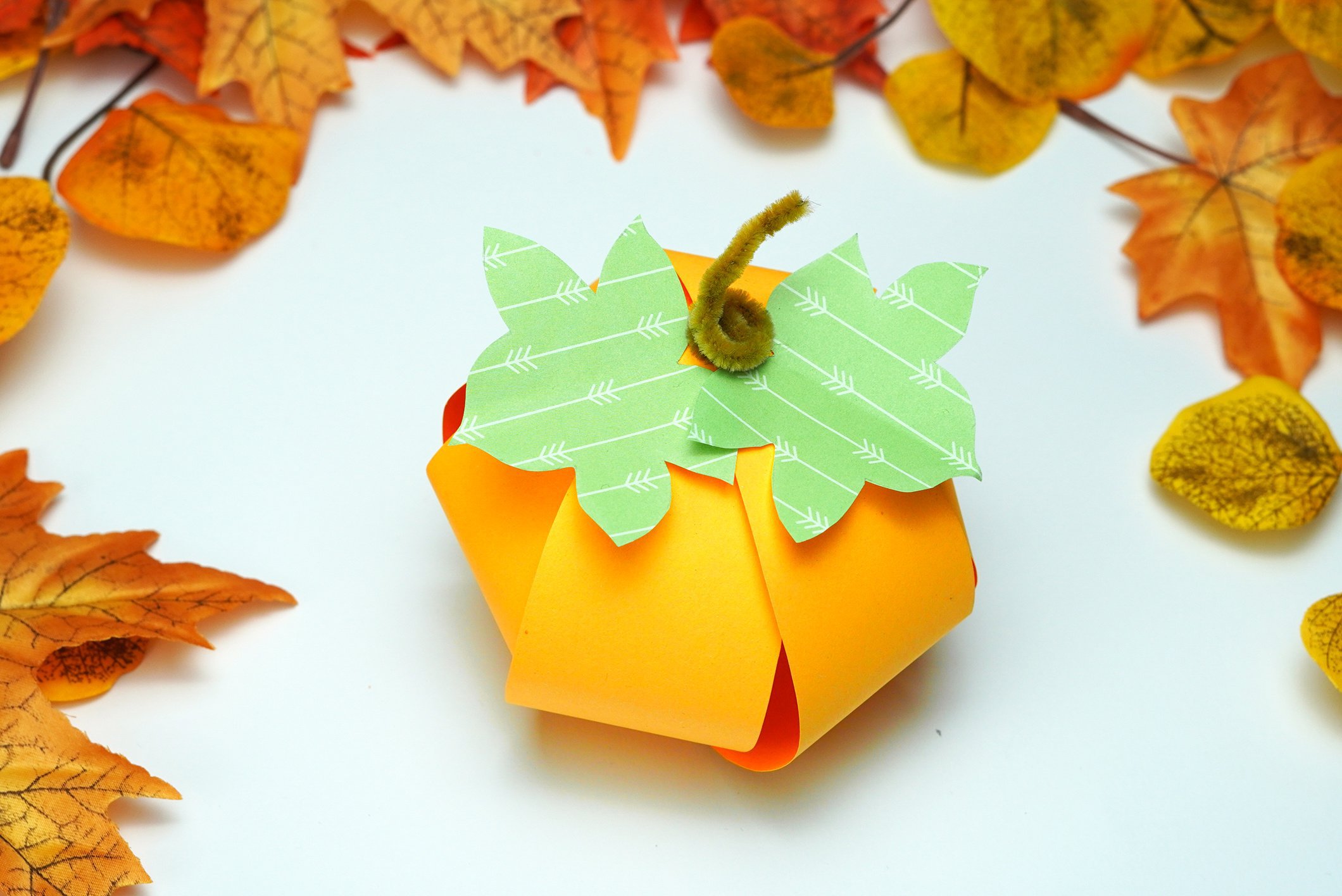 3d paper pumpkin