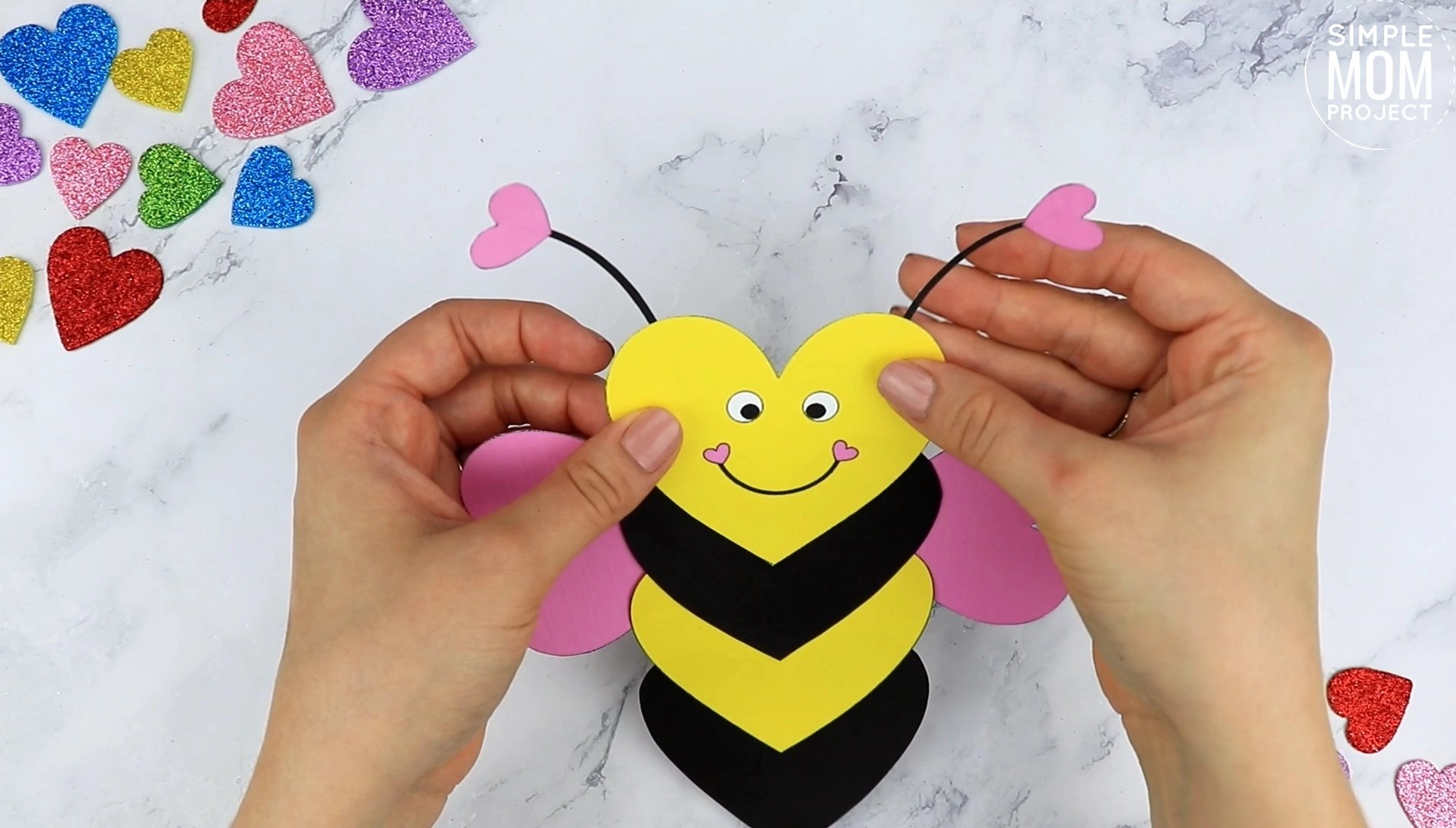 Easy and Cute Paper Heart Bee Craft [Free Printable Template