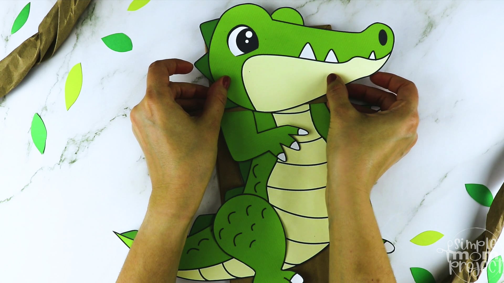 Printable Zoo Animal Alligator Paper Bag Puppet Craft for Kids, preschoolers, toddlers and kindergartners